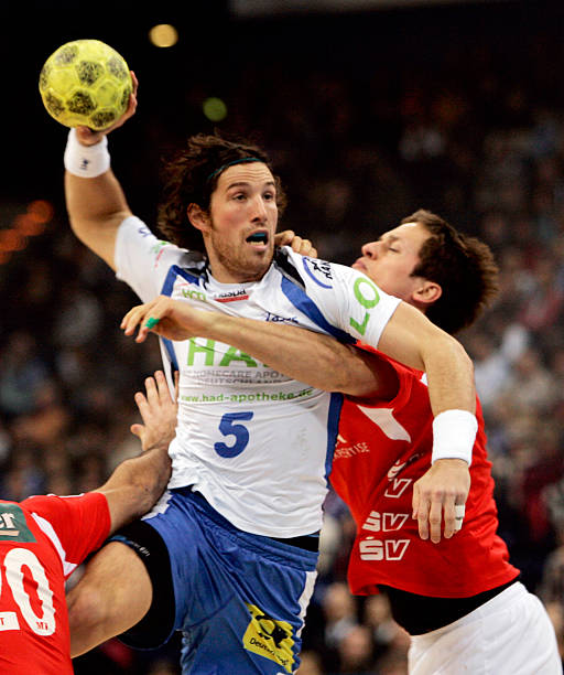 防守反击 防守反击